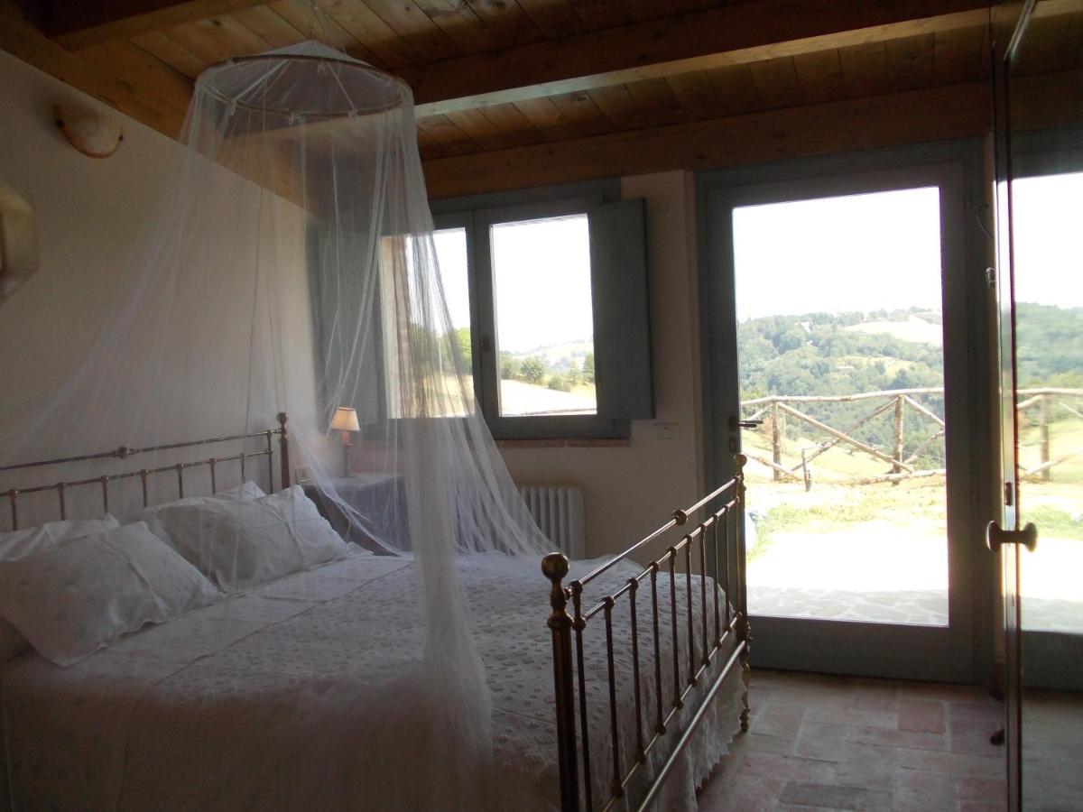 Locanda San Francesco Montecarotto Bagian luar foto