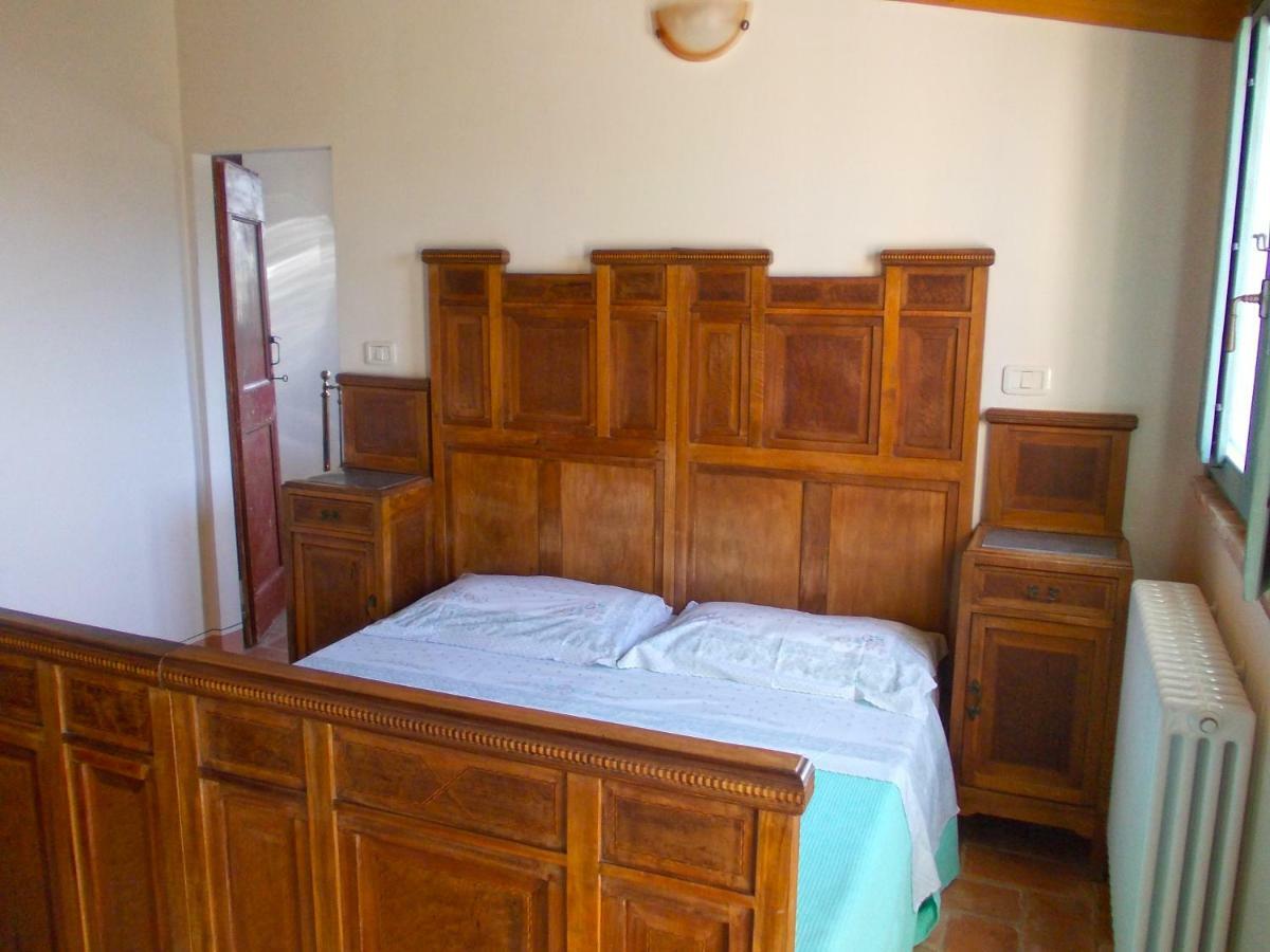 Locanda San Francesco Montecarotto Bagian luar foto